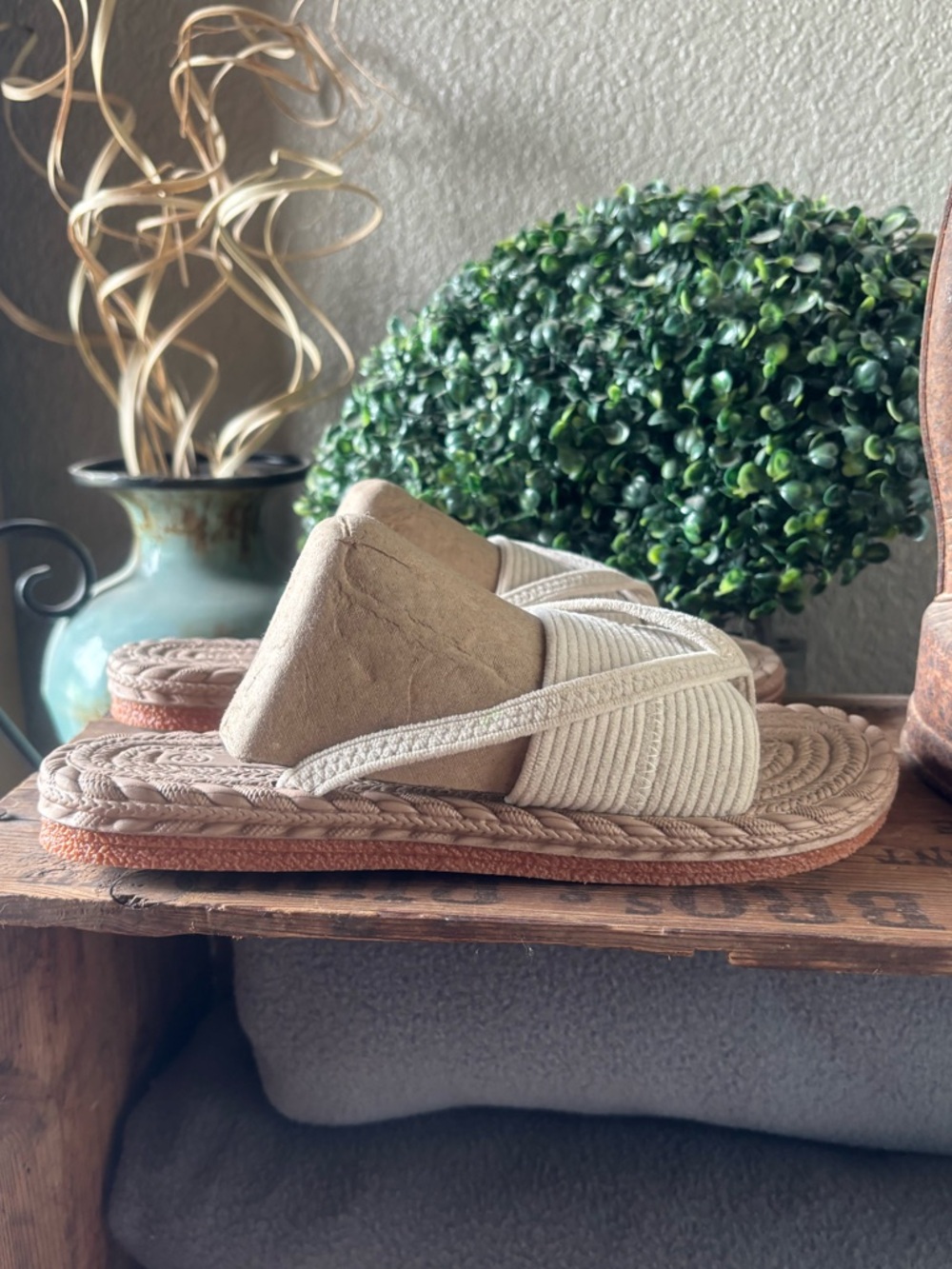 Braided Rope Bottom Slide Sandals in Natural Beige New!